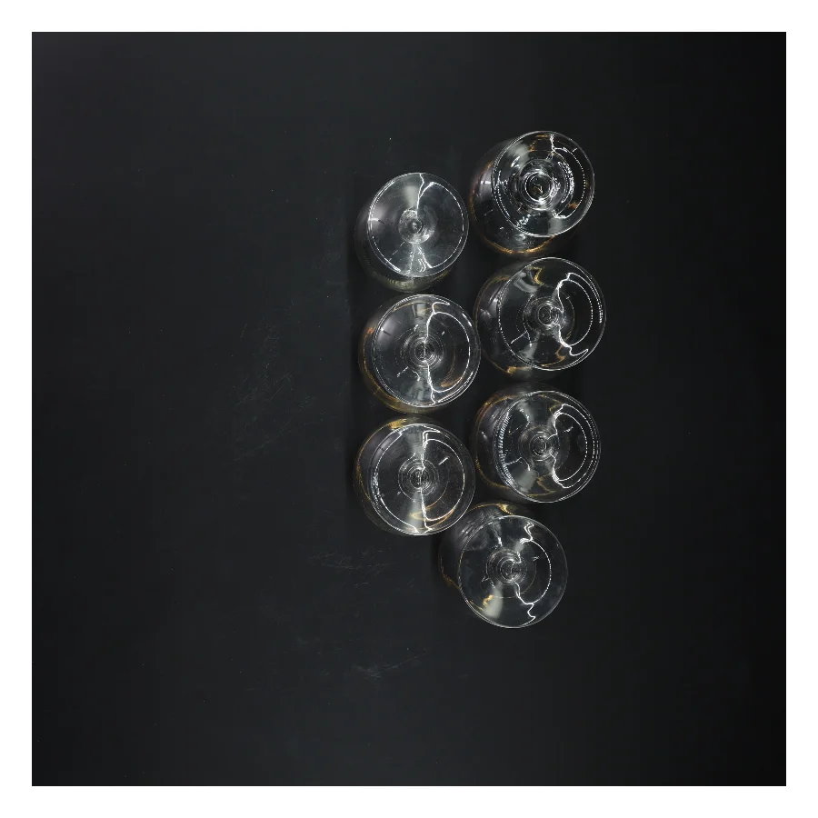 Sæt med 7 glas med guldkant (str. 7 styk, 9,5 cm)