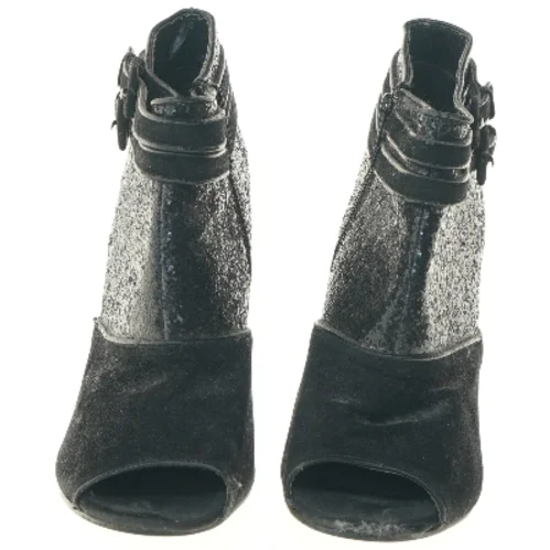 Støvler med hæle fra Gina Tricot (str. 40 )