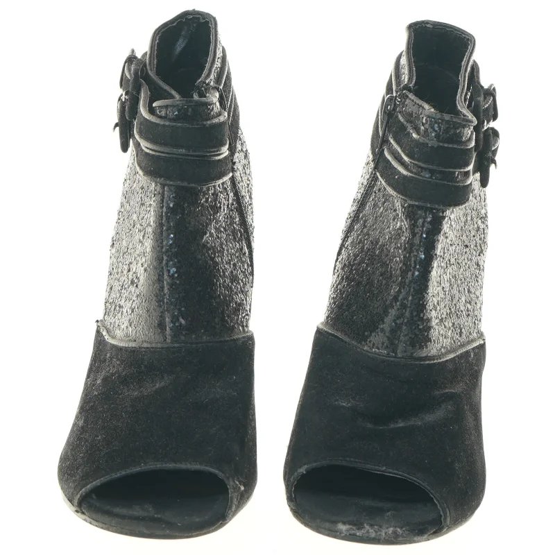 Støvler med hæle fra Gina Tricot (str. 40 )