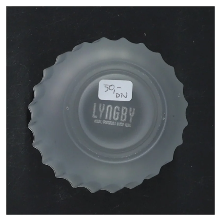 Lyngby lysestage fra Lyngby (str. 6,5 cm)