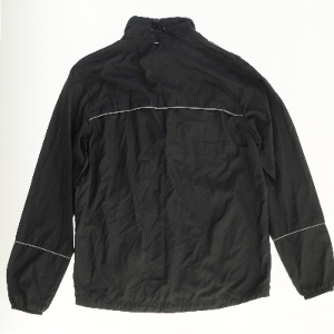 Jakke med lynlås fra Master (str. 158)