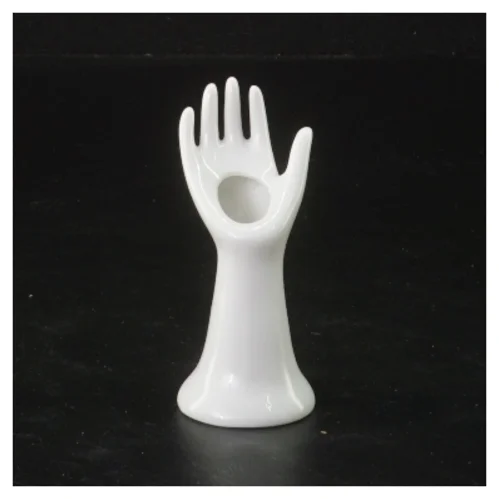 Hvid håndformet ringholder (str. 8 cm)