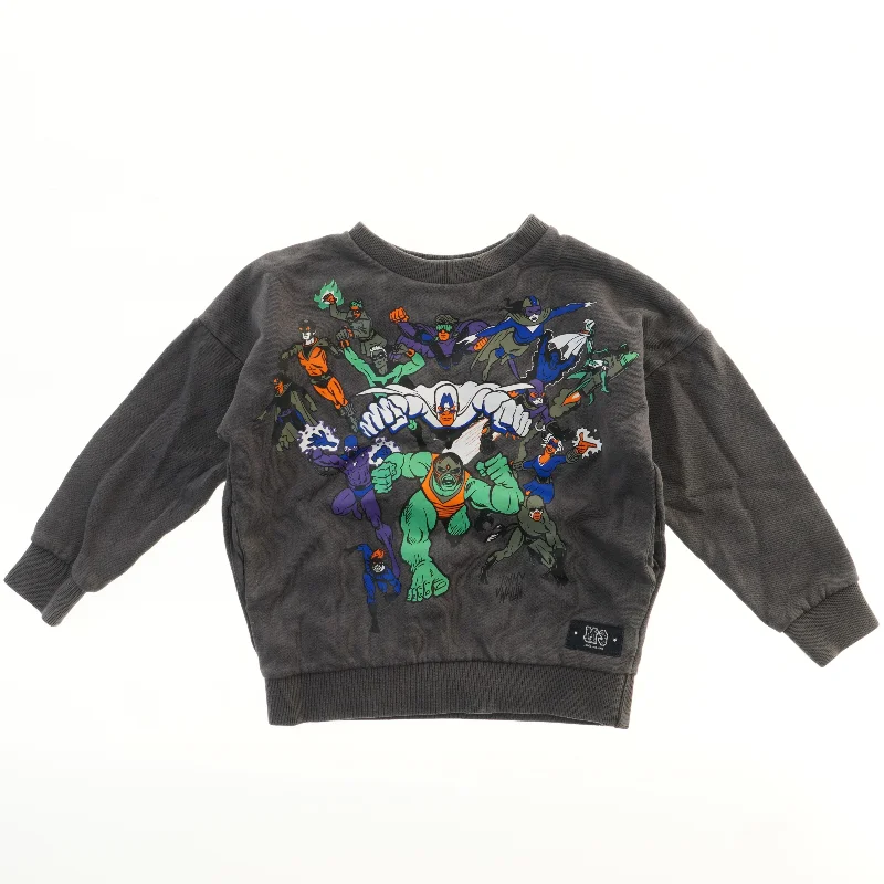 Børne sweatshirt med superheltemotiv fra Molo (str. 104)