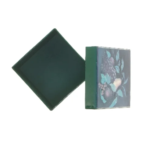 Grøn opbevaringskasse (str. 11x12,5x12,5 cm)