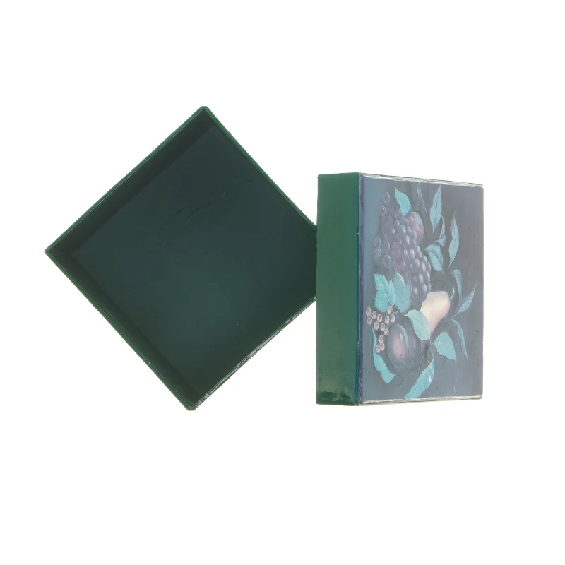 Grøn opbevaringskasse (str. 11x12,5x12,5 cm)