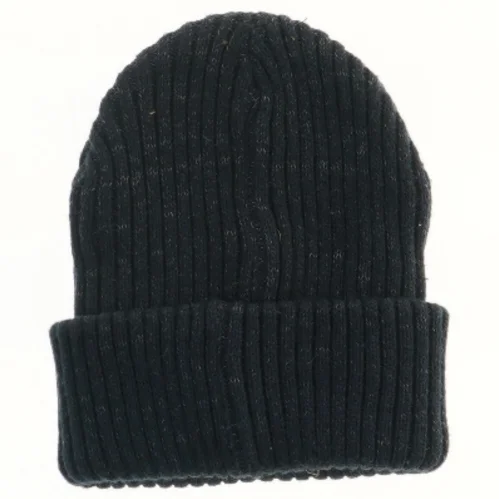 Strikhue fra Name It (str. 122)