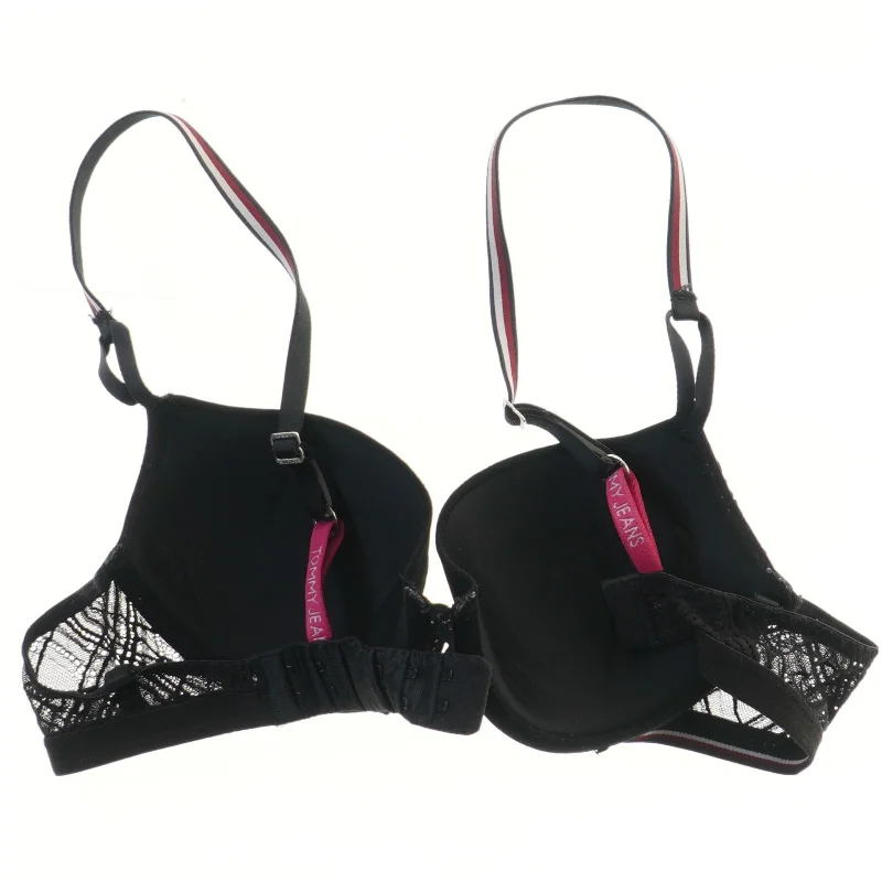 Sort BH fra Tommy Hilfiger (str. Ø 28 cm)