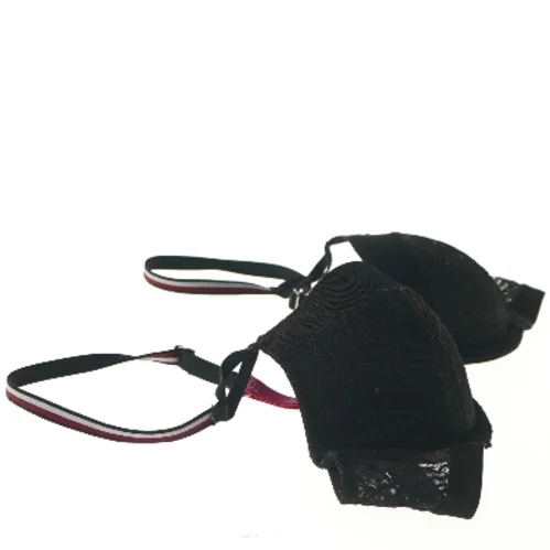 Sort BH fra Tommy Hilfiger (str. Ø 28 cm)