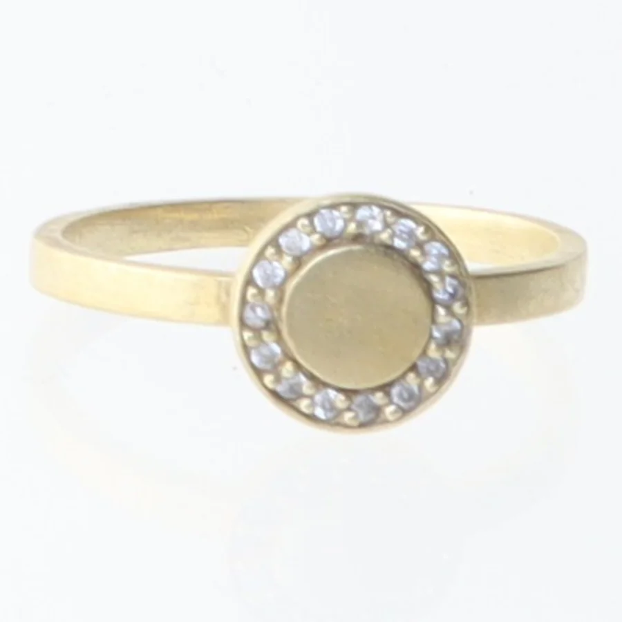 Ringe med smykkesten (str. 56 mm)