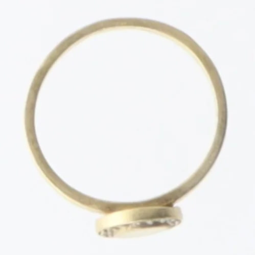 Ringe med smykkesten (str. 56 mm)