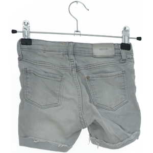 Grå denim shorts fra &Denim (str. 122)