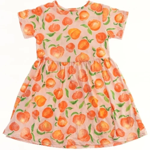Kjole med frugtmønster fra LIBERTÉ Essentiel (str. 110)
