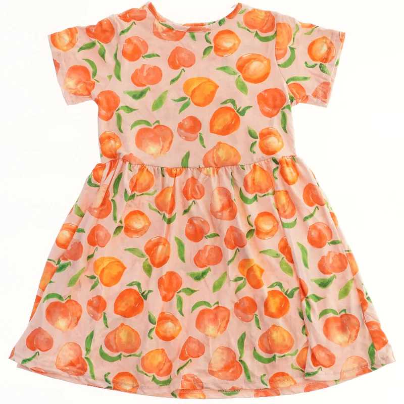 Kjole med frugtmønster fra LIBERTÉ Essentiel (str. 110)