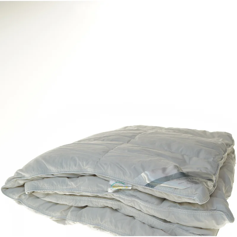 Hvid dyne 120x95 cm fra Diamant (str. 120x95 cm)