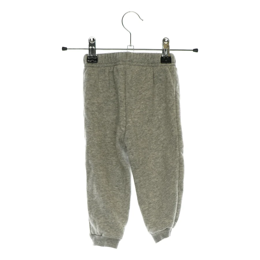 Sæt med bluse og bukser fra Adidas (str. 9-12 mdr.)