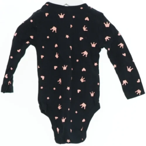 Langærmet bodystocking med mønster fra LC Waikiki  (str. 74)