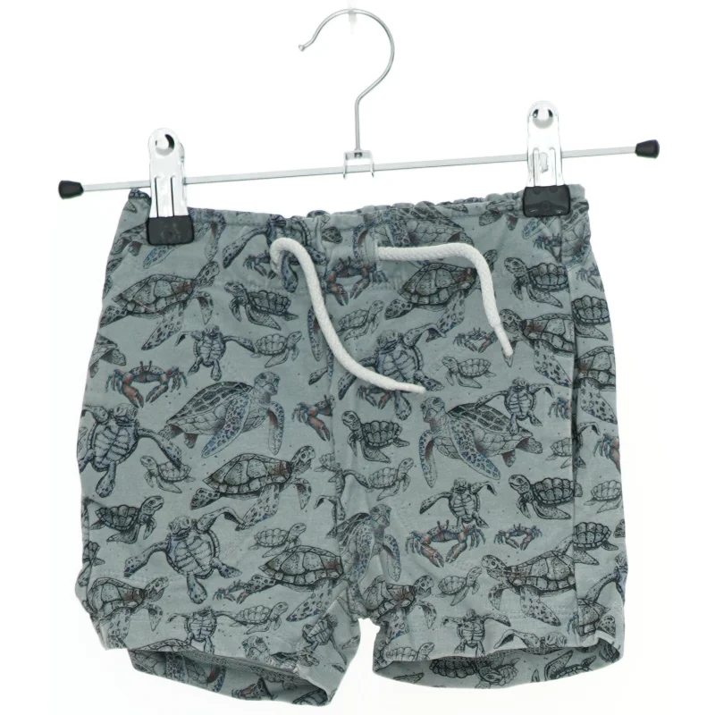 shorts med havskildpadder fra Name It (str. 86)