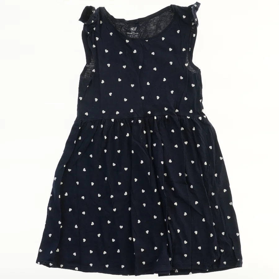 Kjole med hjerter fra H&M (str. 122)