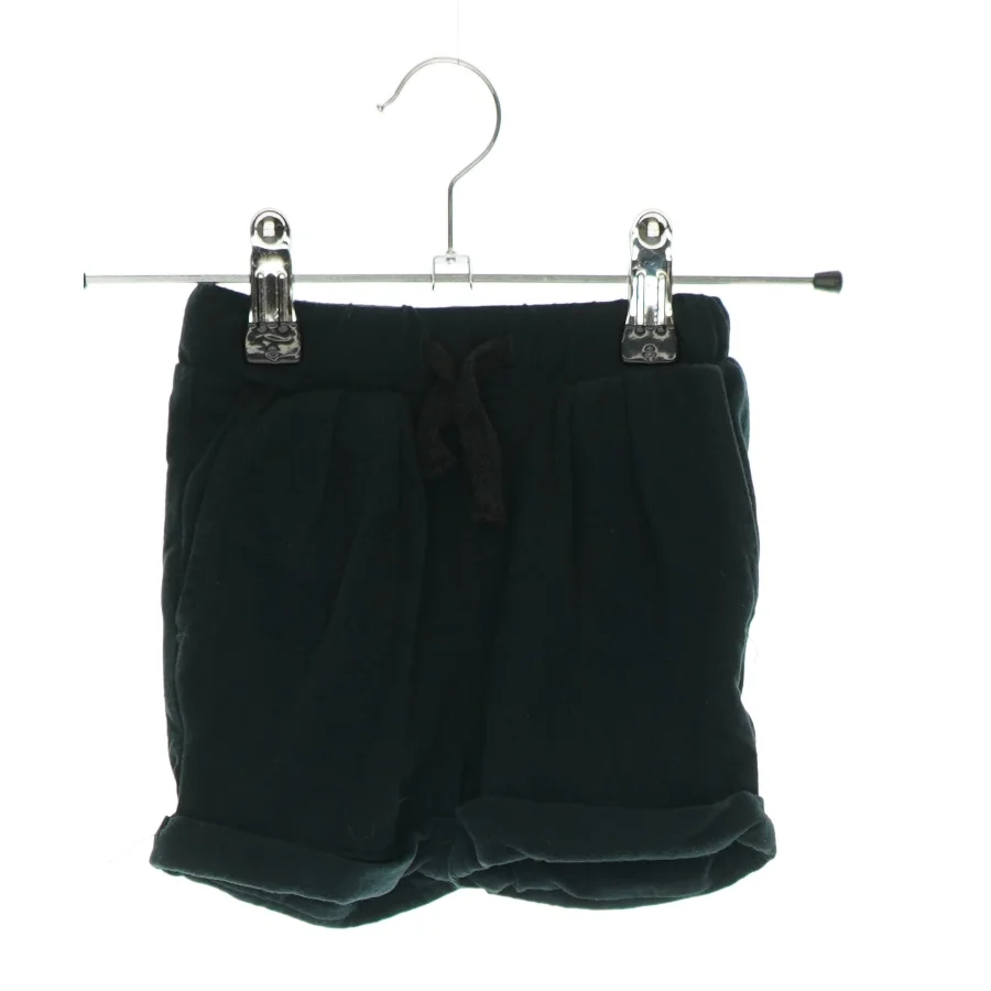 2 par shorts fra Petit (Str. 74)
