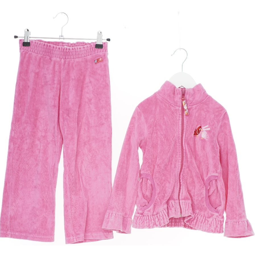 Lyserødt joggingsæt til børn fra H&M (str. 110)