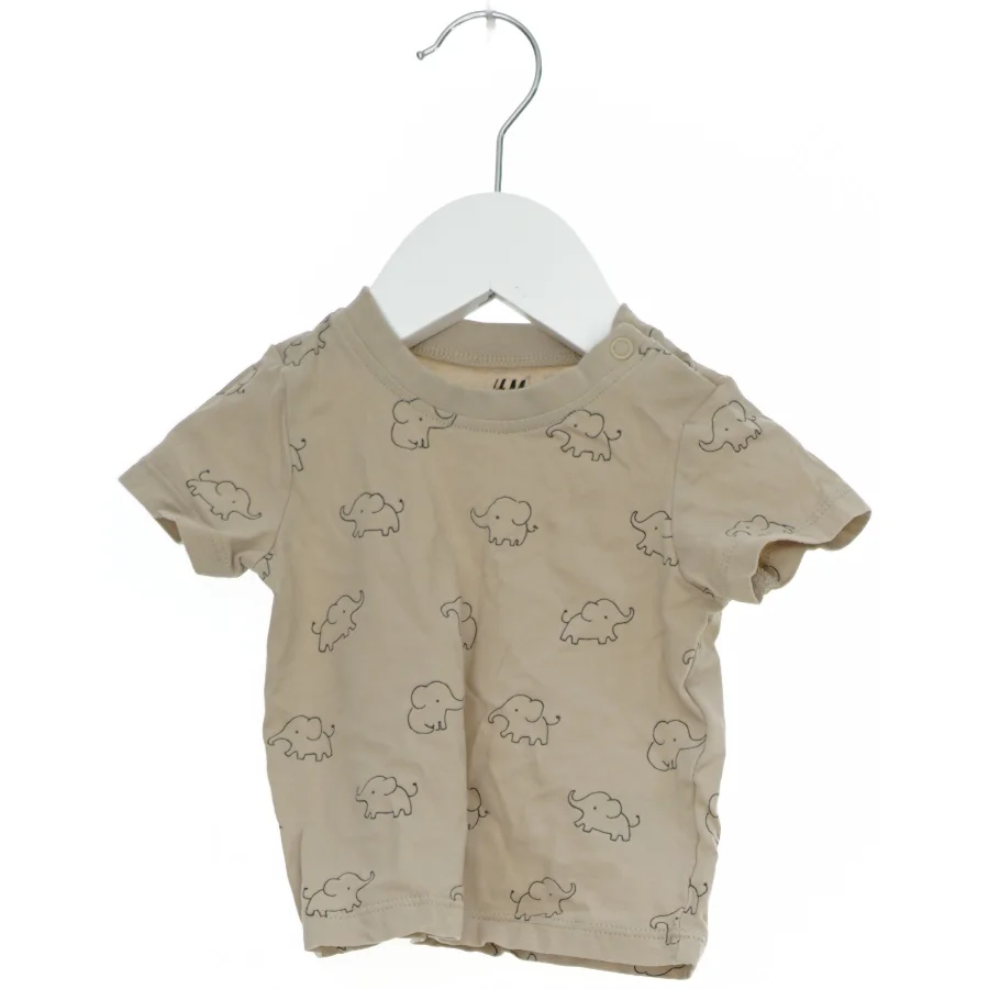 T-shirt med elefant tryk fra H&M (str. 62)