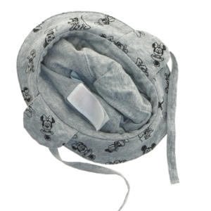 Babyhat med Mickey Mouse print fra Disney (str. 6-9 måneder)