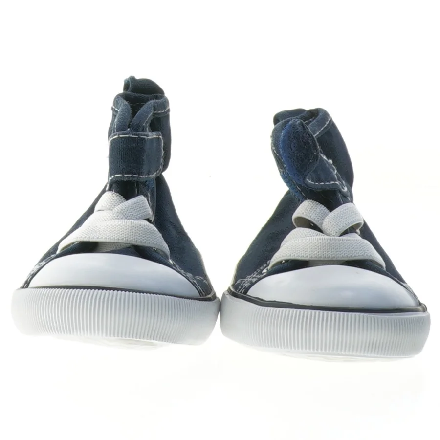 Blå sneakers til børn fra H&M (str. 19 )