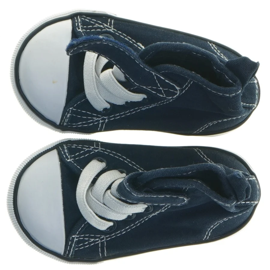 Blå sneakers til børn fra H&M (str. 19 )