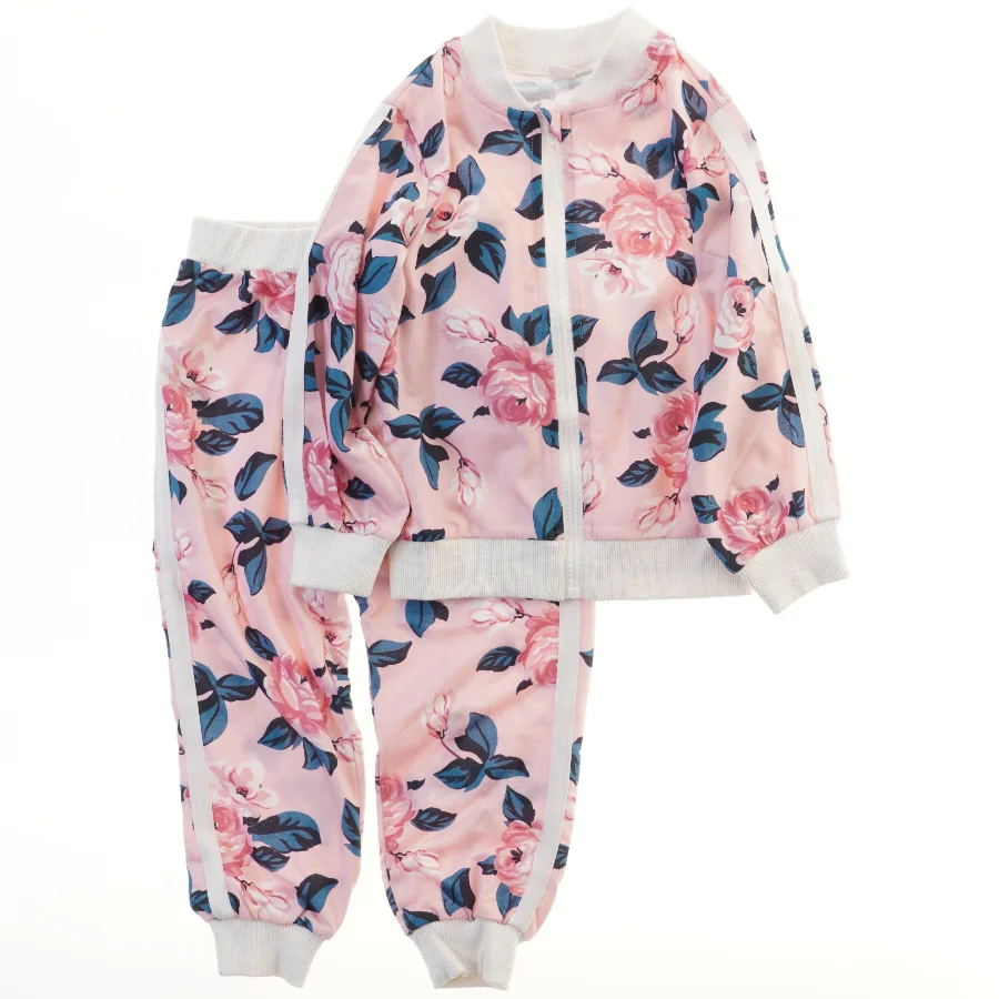 Blomster-mønstret træningsdragt til børn (str. 122)