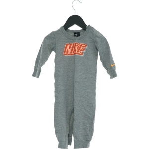 Heldragt fra Nike (str. 74 cm)