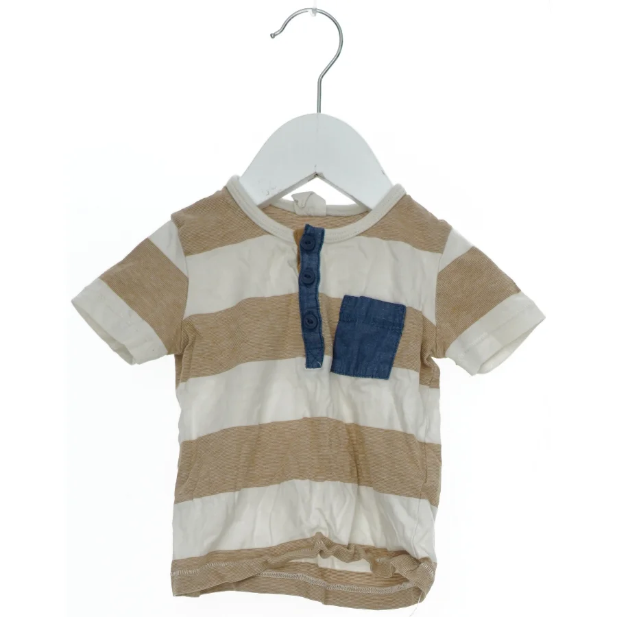 Kortærmet stribet t-shirt med lomme fra H&M (str. 68)