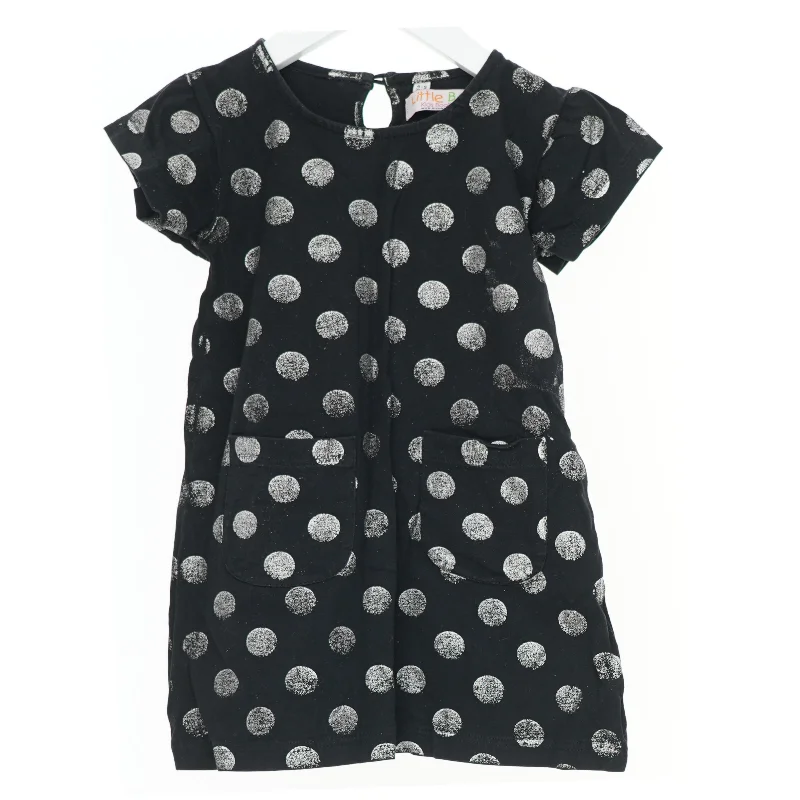 Børne kjole med prikker fra Little Boo (str. 110)