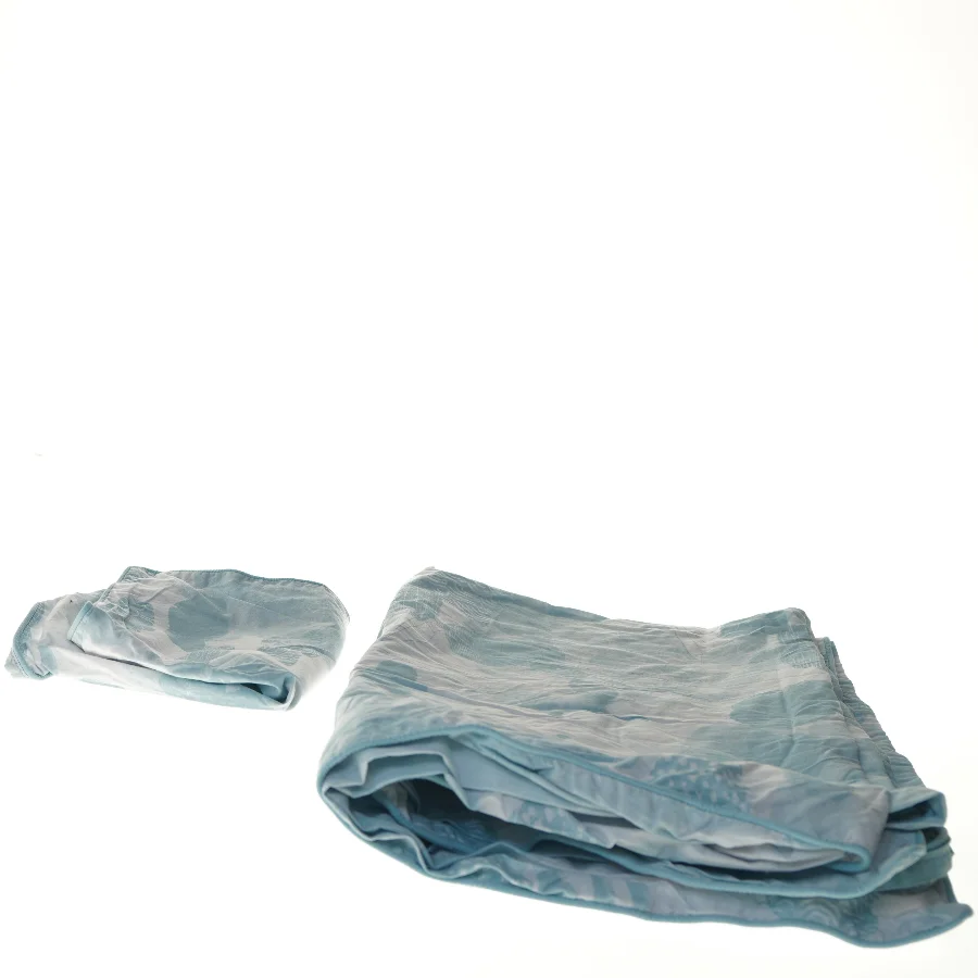 Dynebetræk med sky-motiv (str. 43x38,5 & 93x127 cm)