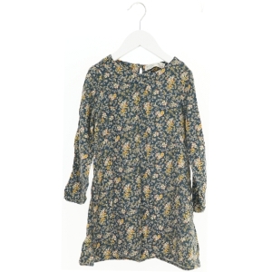 Kjole fra Zara (str. 122 cm)