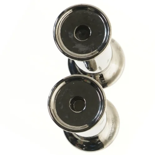 Sæt af to metal lysestager (str. 20 cm)