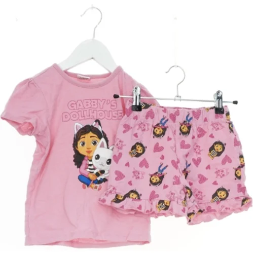 Gabby's Dollhouse T-shirt og shorts sæt fra Gabbys Dollhouse (str. 110)