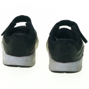 Sko fra Nike (str. 23,5)