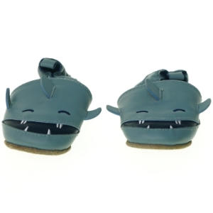 Hjemmesko med hajer fra Melton (str. 18 til 24 måneder)