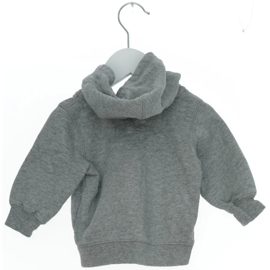 Grå hættetrøje med Nevada-print fra Logg (str. 62)