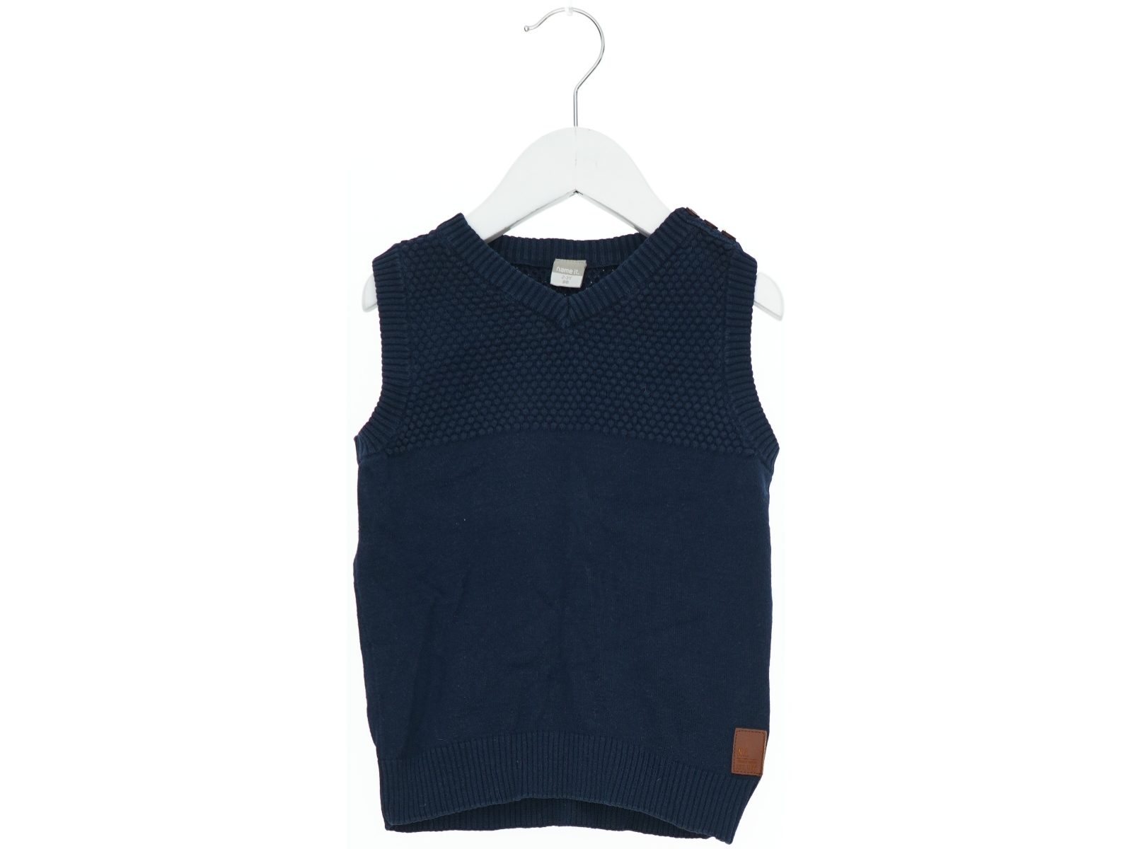 Strikket vest i mørkeblå fra Name It (str. 98)