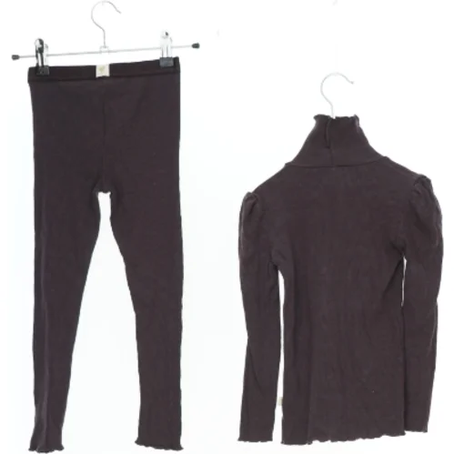 Sæt med bluse og leggings fra Pomp de Lux (str. 110)