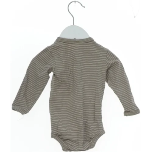 Stribet bodystocking til baby fra Friends (str. 62)