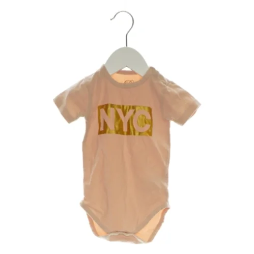 3 bodyer fra Petit (Str. 80 cm)