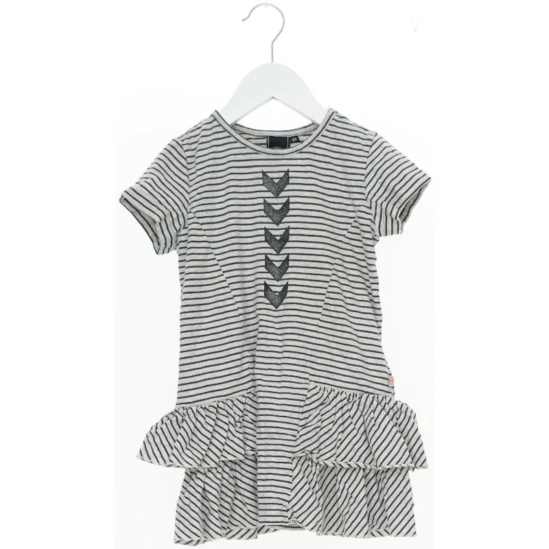 Kjole fra Hummel (str. 104 cm)