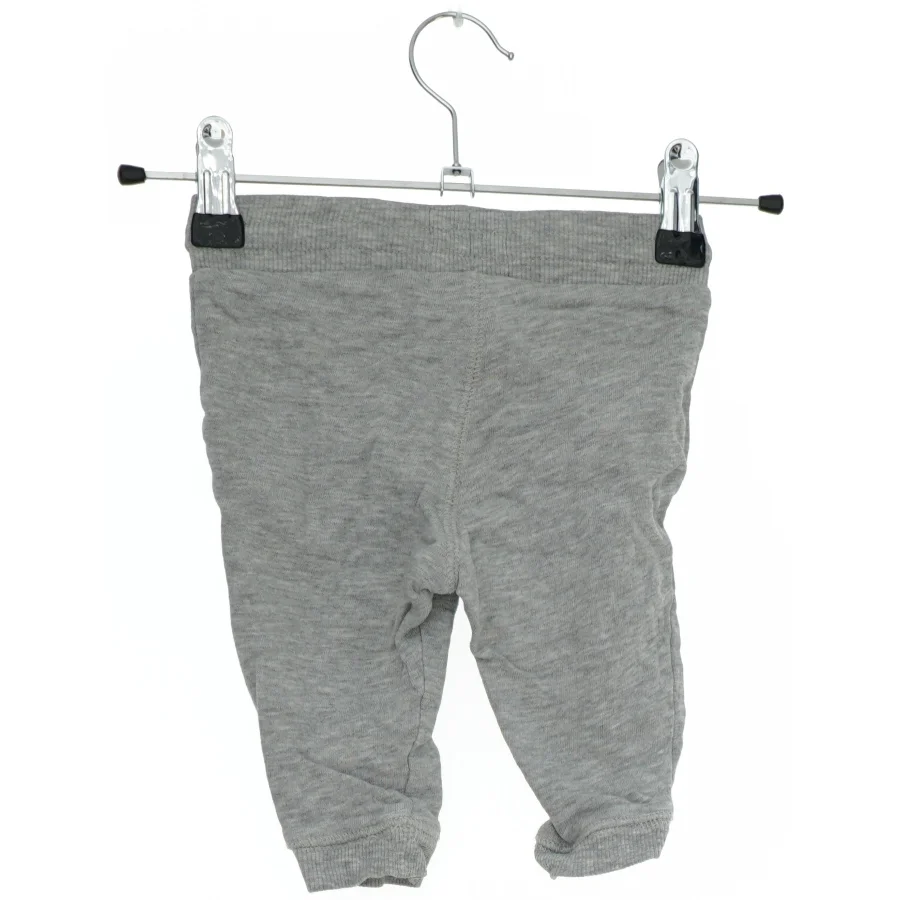 Grå sweatpants til børn fra H&M (str. 62)