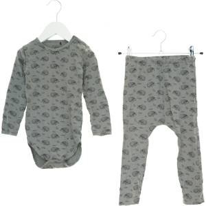 Sæt (2 stk.) fra Sofie Schnoor (str. 92 cm)