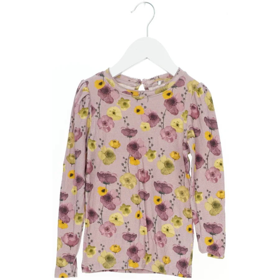 Langærmet bluse med blomsterprint fra Name It (str. 104)