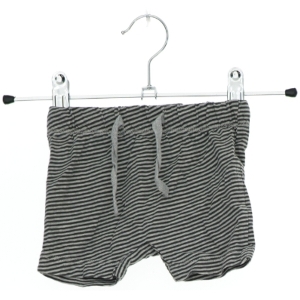 Stribede shorts til børn fra H&M (str. 50)