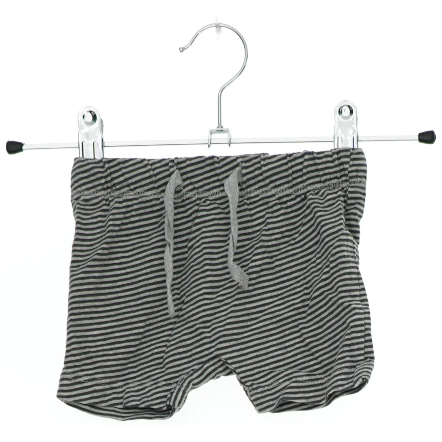 Stribede shorts til børn fra H&M (str. 50)