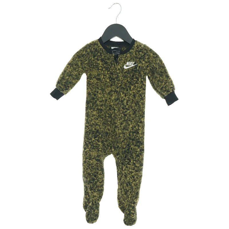 Heldragt fra Nike i fleece  (str. 74 cm)